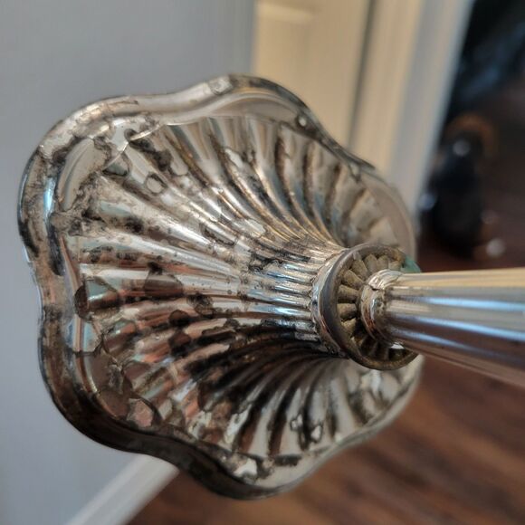 Vintage Candle Stick Set Of 4 Holders Silver Plated Made in England 2-tone - Picture 16 of 16